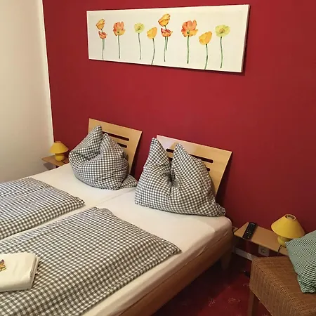 Bed & Breakfast Schwansee 2*